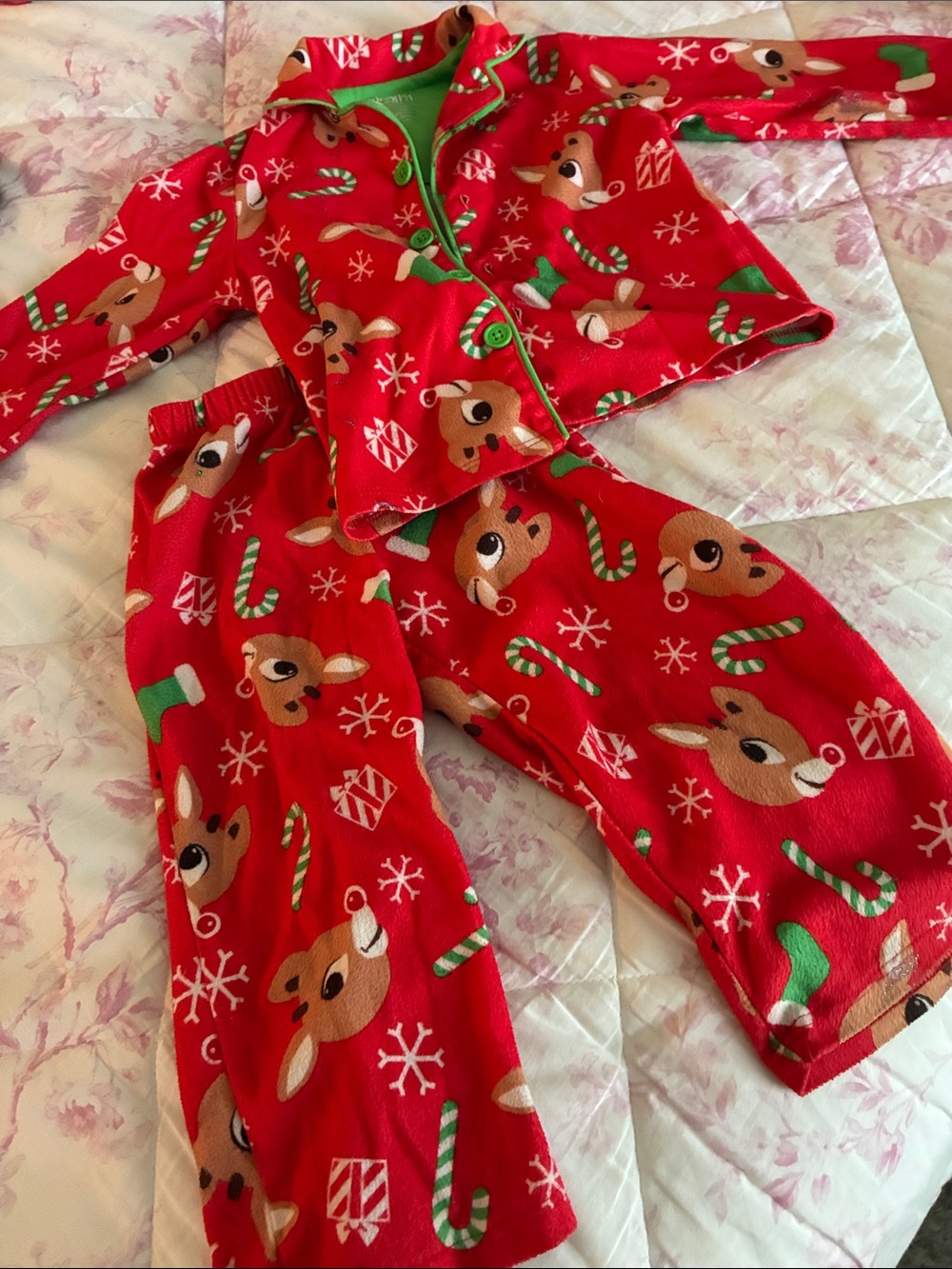 Toddler's Red Reindeer Holiday Pajama Set